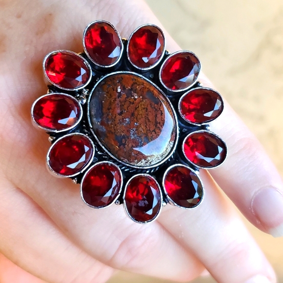 New Seam Agate and Garnet 925 Silver Statement Ring. - Picture 2 of 13